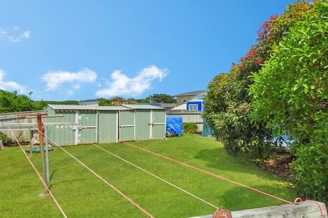Photo of property in 4/2-4 Himatangi Street, Himatangi Beach, Foxton, 4891