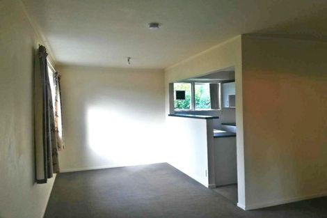 Photo of property in 35 Takapu Street, Henderson, Auckland, 0612