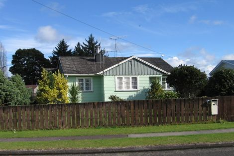 Photo of property in 14 Jedburgh Street, Tokoroa, 3420