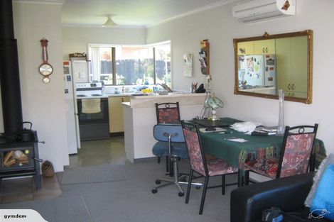 Photo of property in 2/37 Laing Crescent, Heathcote Valley, Christchurch, 8022