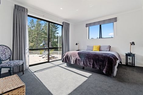 Photo of property in 44 Spikes Way, Whitianga, 3510