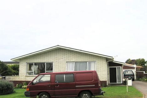 Photo of property in 17 Woods Avenue, Matua, Tauranga, 3110