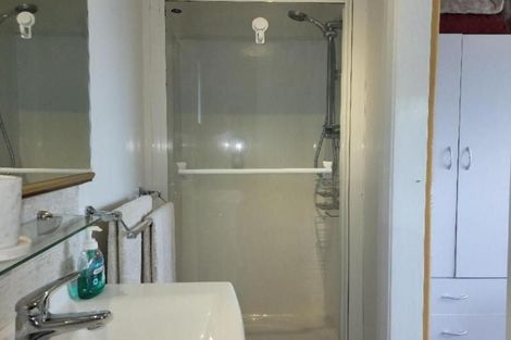 Photo of property in 27 Ngamotu Road, Moturoa, New Plymouth, 4310