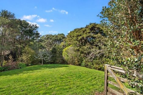Photo of property in 361g Paremoremo Road, Paremoremo, Auckland, 0632