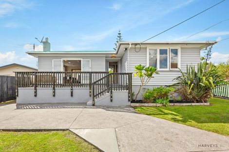 Photo of property in 2/32 Kamara Road, Glen Eden, Auckland, 0602