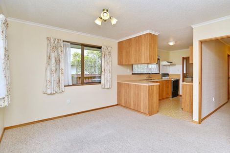 Photo of property in 15 Regent Avenue, Rangiora, 7400