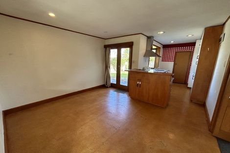 Photo of property in 37 Worthy Street, Ilam, Christchurch, 8041