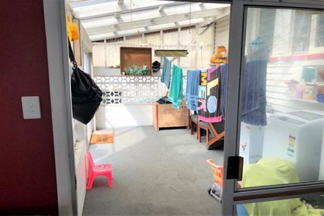 Photo of property in 14 King Street, Waitara, 4320