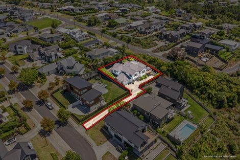 Photo of property in 9 Tauwaka Crescent, Riverhead, 0820