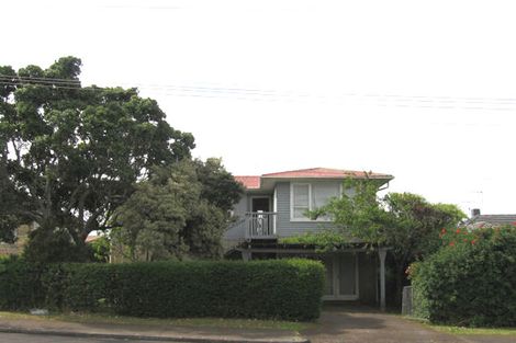 Photo of property in 16 Jolson Road, Mount Wellington, Auckland, 1062