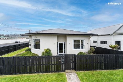 Photo of property in 142 Victoria Road, Saint Kilda, Dunedin, 9012