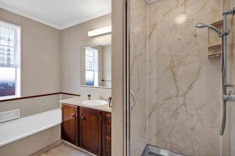 Photo of property in 19 Furlong Street, Hawera, 4610