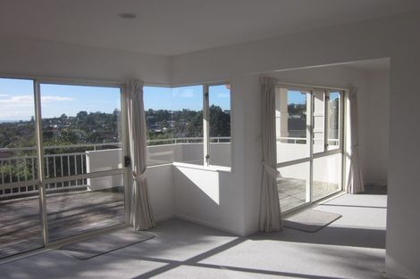 Photo of property in 60a Redwing Street, Browns Bay, Auckland, 0630