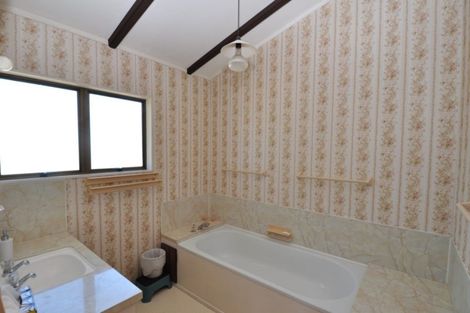 Photo of property in 5 Pleasant Place, Pauanui, Hikuai, 3579