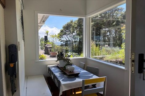 Photo of property in 274 Scenic Drive, Titirangi, Auckland, 0604
