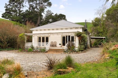 Photo of property in 402 Kaka Amu Road, Rangitumau, Masterton, 5871