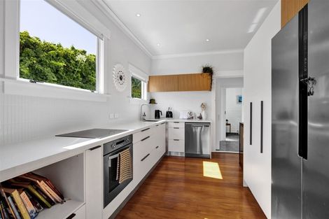 Photo of property in 26 Mclean Street, Strandon, New Plymouth, 4312