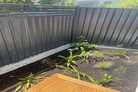 Photo of property in 128d Randwick Road, Moera, Lower Hutt, 5010