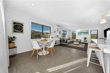 Photo of property in 13a Helenvale Crescent, Pokeno, 2402