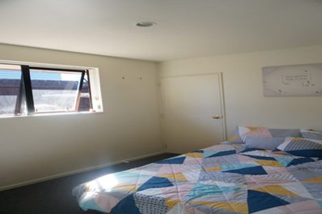 Photo of property in 1/65 Effingham Street, North New Brighton, Christchurch, 8083