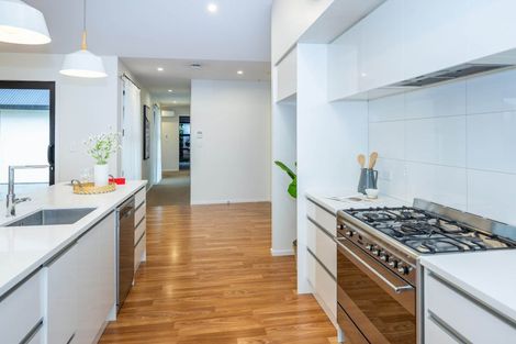 Photo of property in 12 Kentwood Place, Flagstaff, Hamilton, 3210