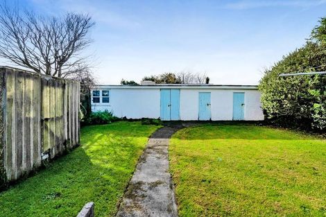 Photo of property in 85 Whitcombe Road, Opunake, 4616