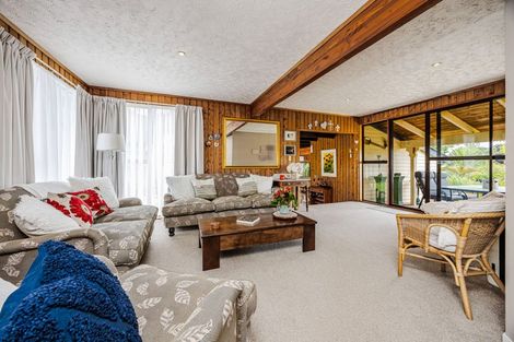 Photo of property in 11a Kerswill Place, Pakuranga, Auckland, 2010