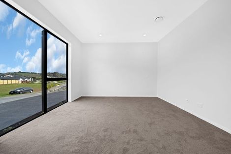 Photo of property in 26 Rongoa Maori Way, Pukekohe, 2120