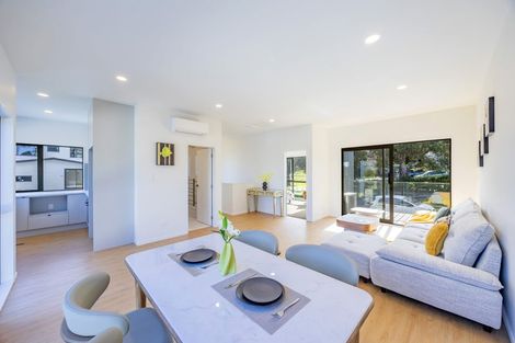 Photo of property in 24a Gladys Avenue, Glenfield, Auckland, 0629