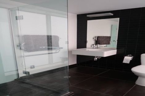 Photo of property in Portal Apartments, 42 Cable Street, Te Aro, Wellington, 6011