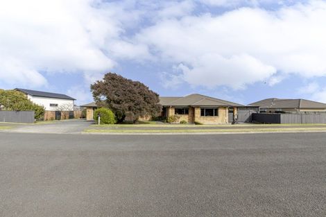 Photo of property in 30 Jules Crescent, Bell Block, New Plymouth, 4312