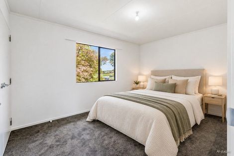 Photo of property in 1 Barnett Place, Te Puke, 3119