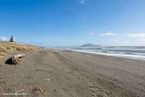 Photo of property in 102 Mountain View Terrace End, Otaki Beach, Otaki, 5512