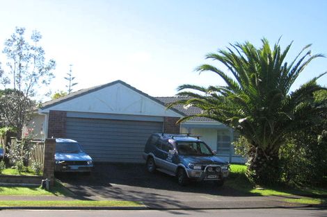 Photo of property in 30 Maygrove Drive, Orewa, 0931