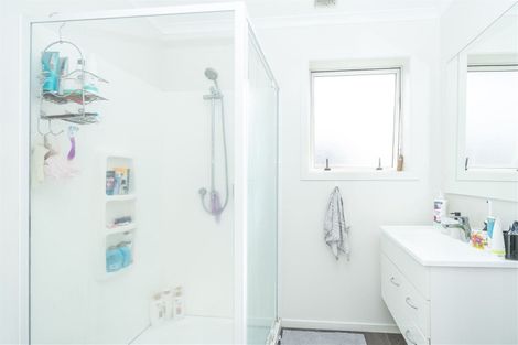 Photo of property in 79 Chiefs Court, Hamilton East, Hamilton, 3216