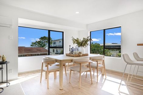 Photo of property in 221a Ngatai Road, Otumoetai, Tauranga, 3110