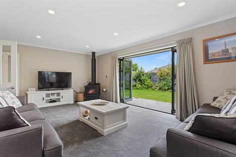 Photo of property in 17 Chamberlain Lane, Rangiora, 7400