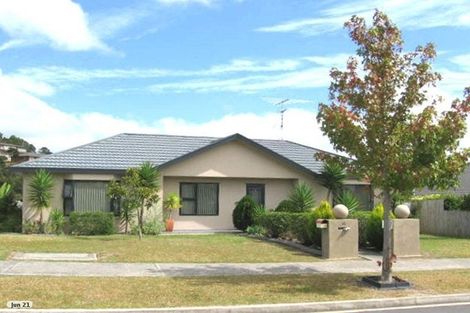 Photo of property in 44 Bluebird Crescent, Unsworth Heights, Auckland, 0632