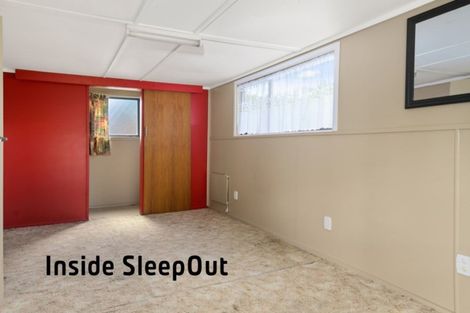 Photo of property in 1 Gifford Place, Utuhina, Rotorua, 3015