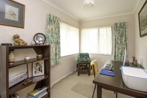 Photo of property in 87 Waterloo Crescent, Hokowhitu, Palmerston North, 4410