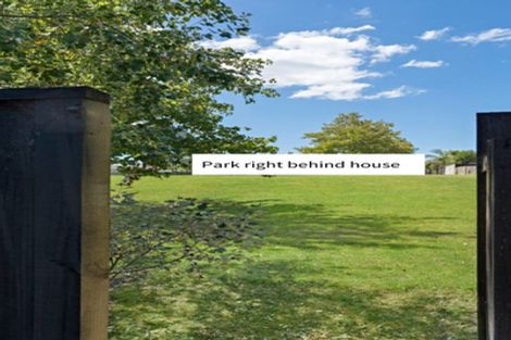 Photo of property in 69a Kervil Avenue, Te Atatu Peninsula, Auckland, 0610