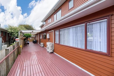 Photo of property in 28 Boundary Road, Blockhouse Bay, Auckland, 0600