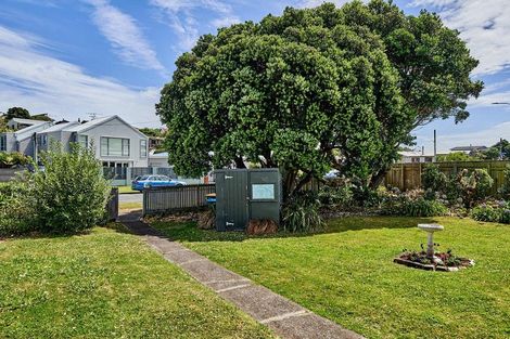 Photo of property in 10 Lambley Road, Titahi Bay, Porirua, 5022