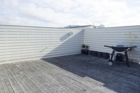 Photo of property in Trinity Apartments, 807/19 College Street, Te Aro, Wellington, 6011