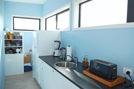 Photo of property in 397 Cames Road, Kaiwaka, Wellsford, 0975