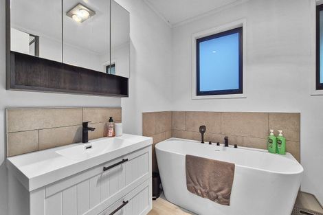 Photo of property in 280 Sunset Road, Sunnybrook, Rotorua, 3015