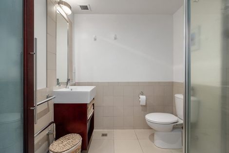 Photo of property in 2-06/424 Maunganui Road, Mount Maunganui, 3116