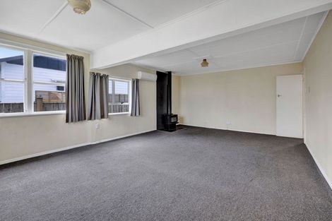 Photo of property in 4 Middlesex Street, Patea, 4520