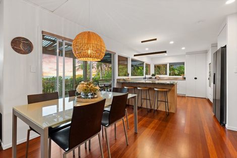 Photo of property in 74 Duncansby Road, Stanmore Bay, Whangaparaoa, 0932