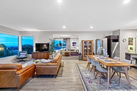 Photo of property in 4 Manhattan Rise, Orewa, 0931